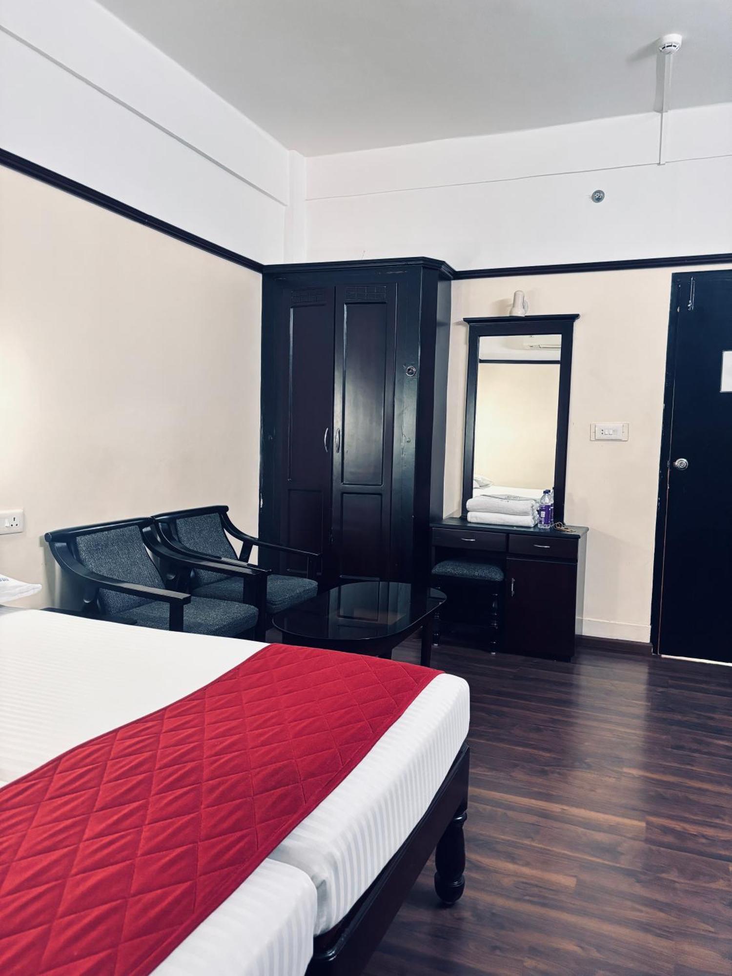 Maharani Hotel Kozhikode Dış mekan fotoğraf