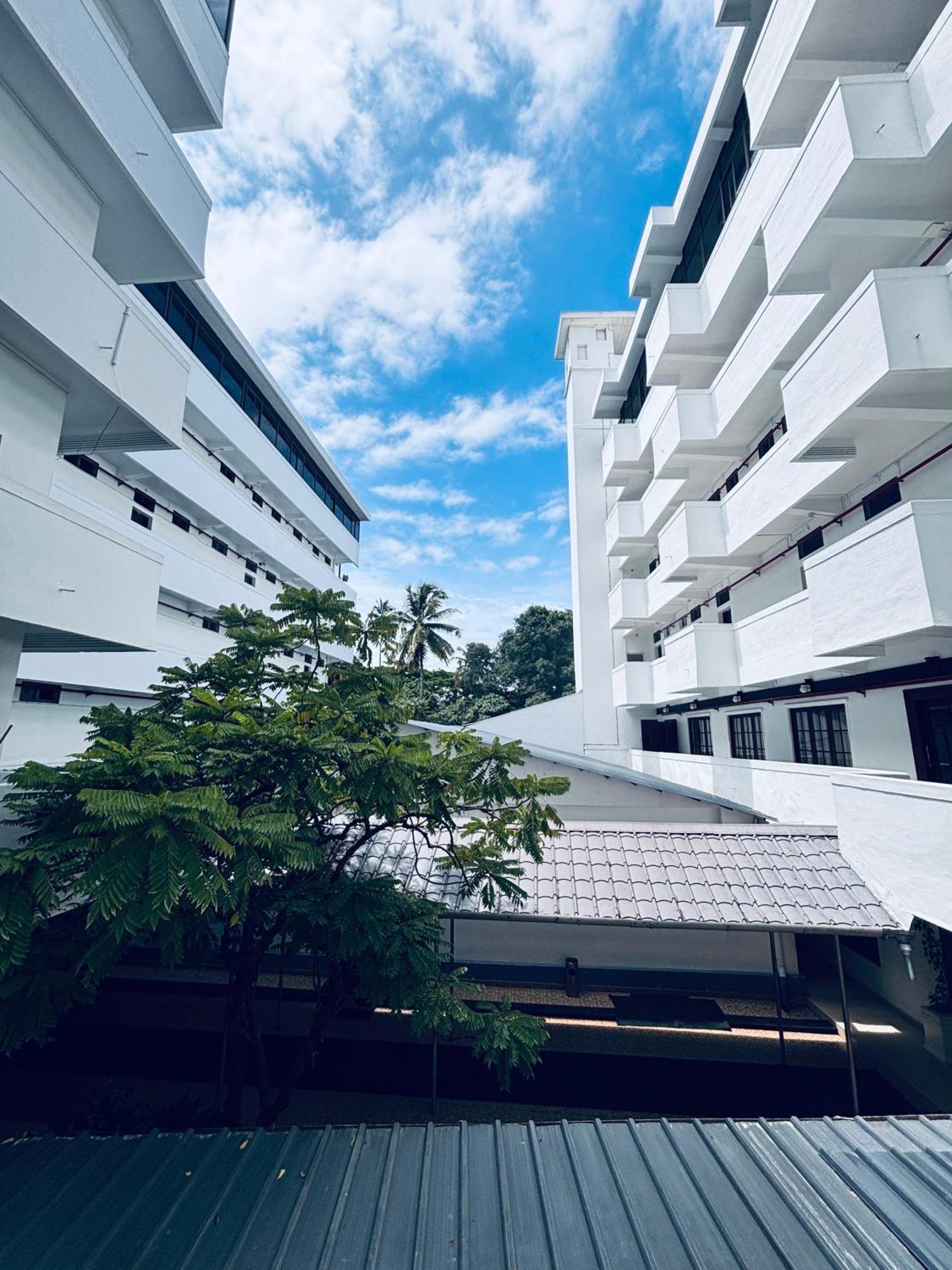 Maharani Hotel Kozhikode Dış mekan fotoğraf