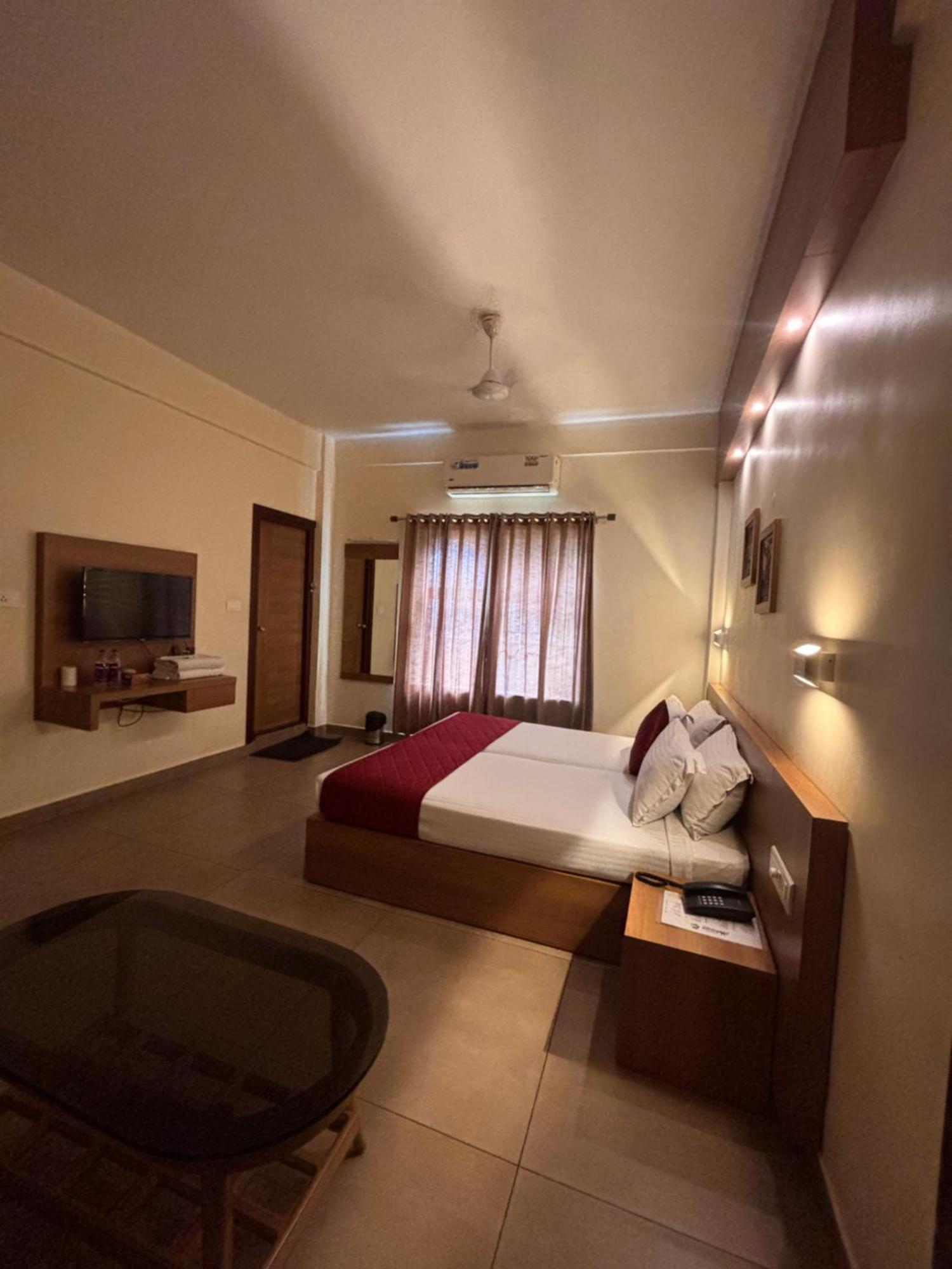 Maharani Hotel Kozhikode Dış mekan fotoğraf